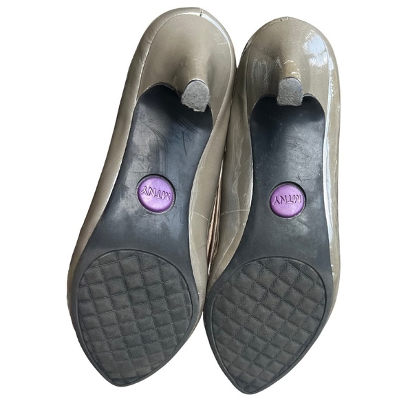 MTNY size 7.5 heels - Picture 5 of 5